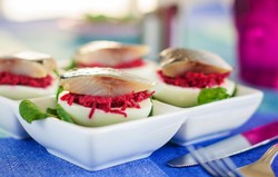 Faszerowane jajka Tomasza Strzelczyka. Wielkanocne "last minute"