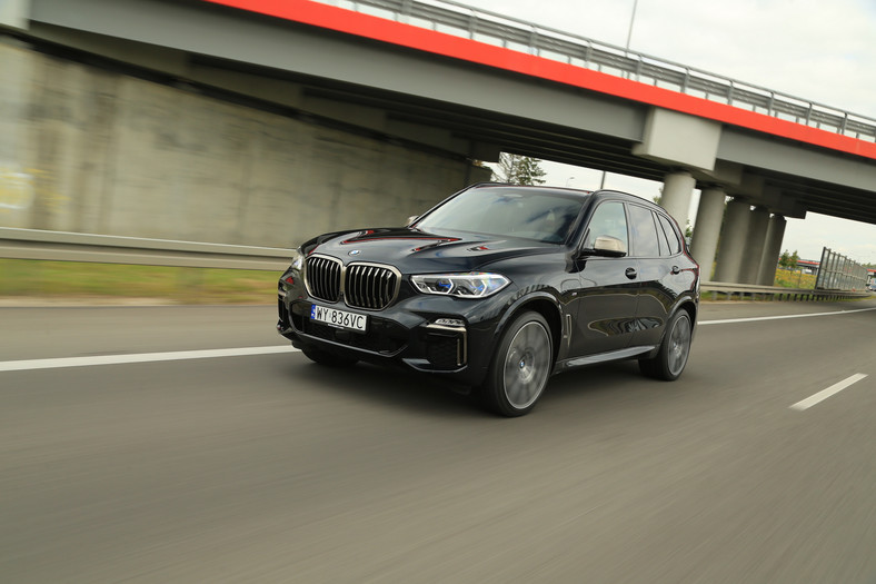 BMW X5 M50i xDrive