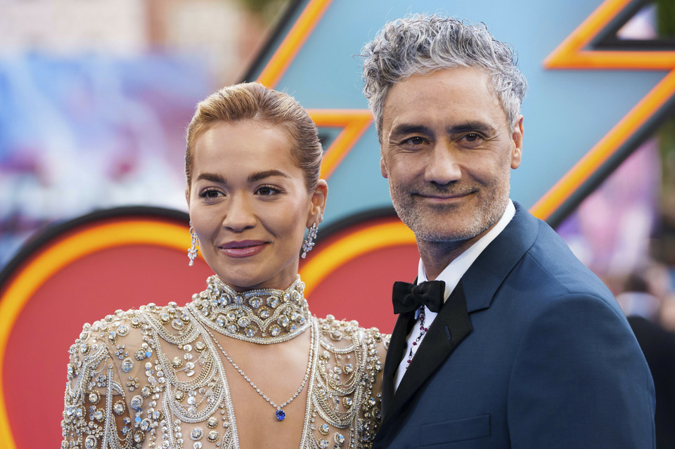 Rita Ora i Taika Waititi wzięli skromny ślub w Londynie