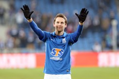 Ekstraklasa: Hamalainen piłkarzem Legii Warszawa. W Poznaniu mu tego nie darują