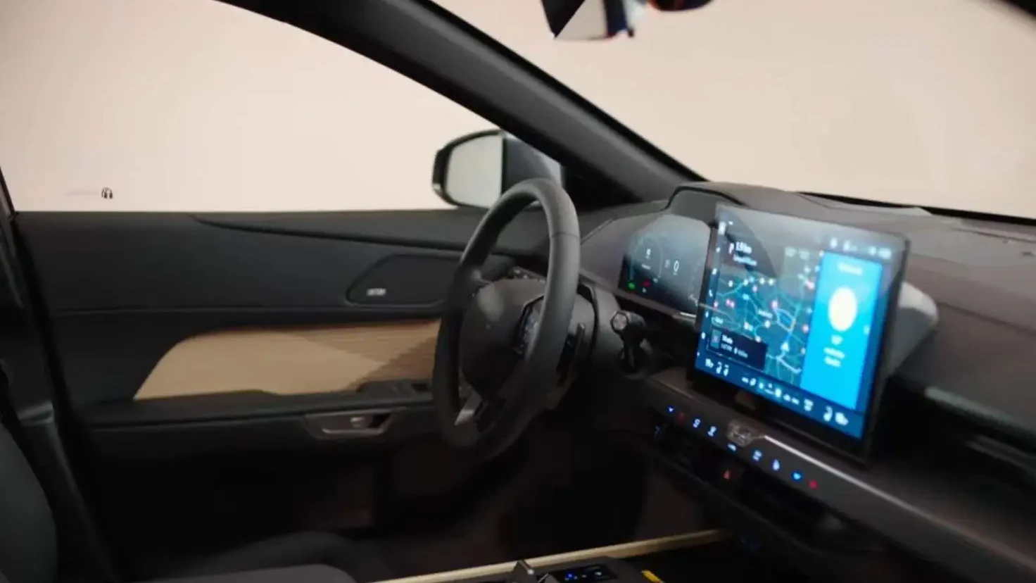 Moderné vozidlo s digitálnym infotainmentom potrebuje pravidelné aktualizácie navigácie a palubného softvéru. 