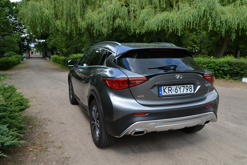 Infiniti QX30 2.0t