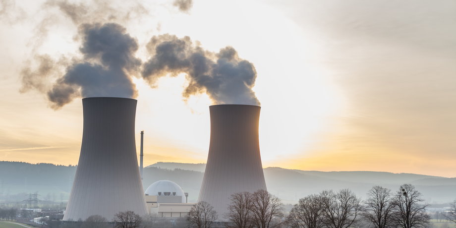 Według ministra Piotra Naimskiego pierwsza elektrownia atomowa w Polsce ma powstać w 2033 r. 