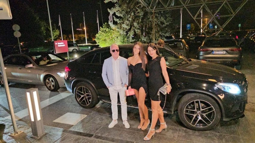 Aleksandra sa ocem i majkom