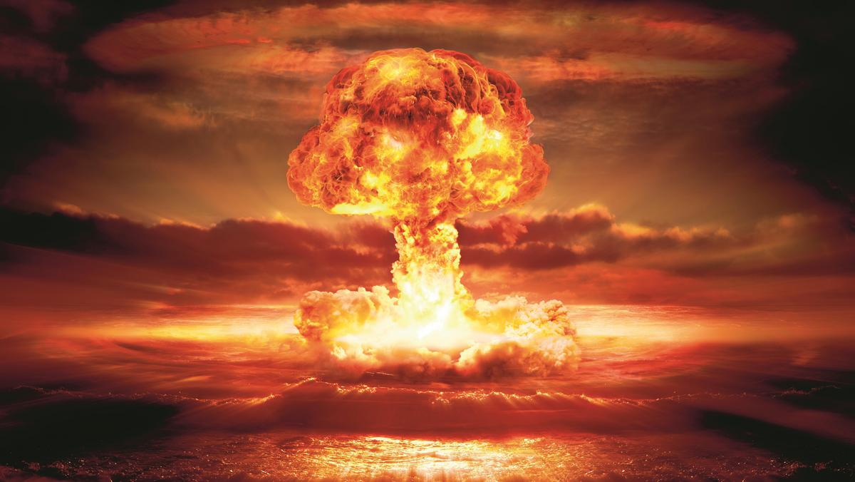 explosion nuclear bomb in ocean