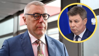 Roman Giertych reprezentuje podejrzanego w sprawie Funduszu Sprawiedliwości. KPRM reaguje