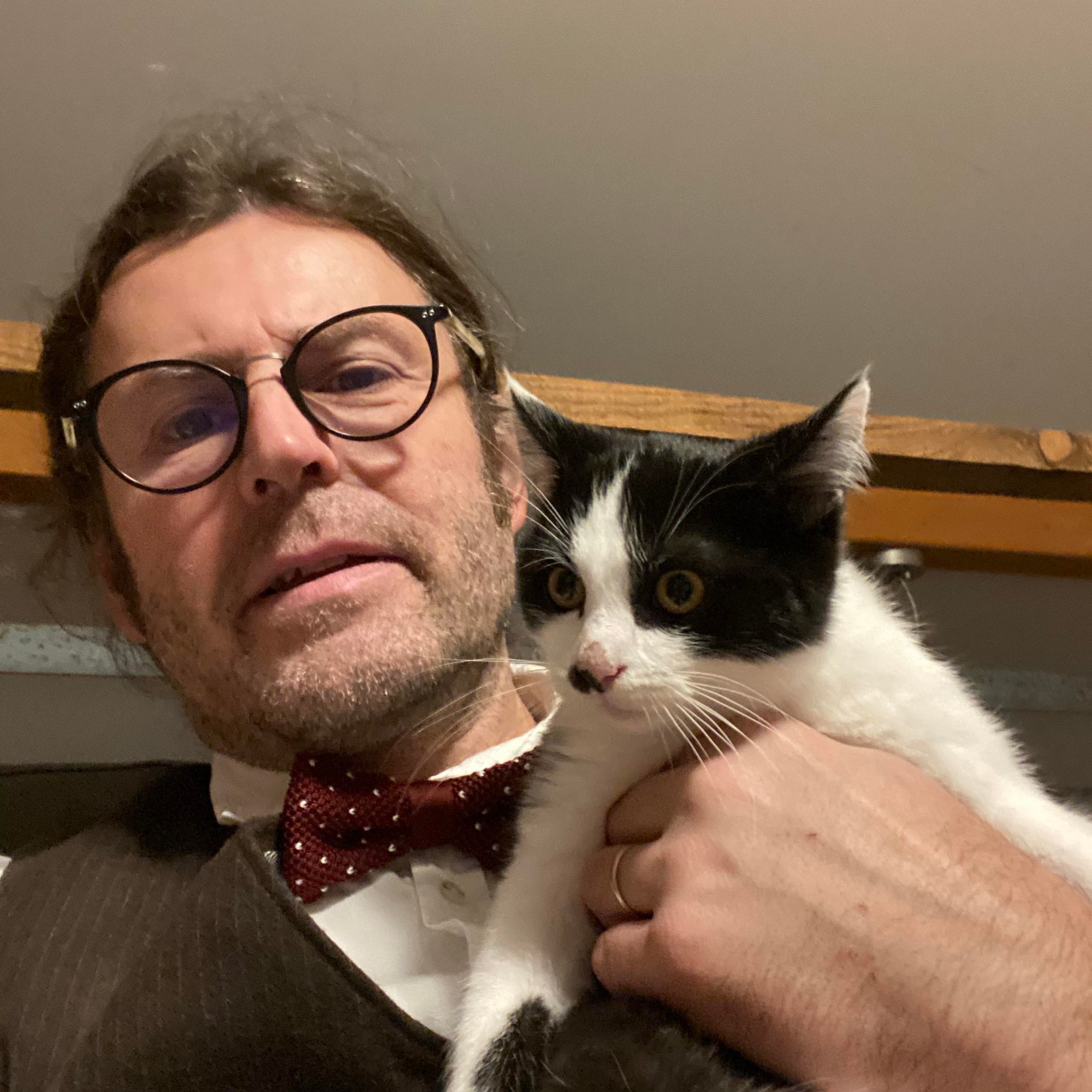 Český spevák Jindřich Tolar. 