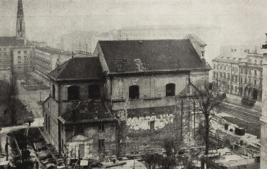 Przesunięcie kościoła Narodzenia NMP w Warszawie. 60 lat temu dokonano niezwykłej operacji.