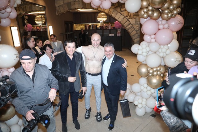 Aca Sofronijević slavlje rođenje deteta