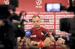 Kamil Grosicki: Za czasów Nawałki, co się nie wrzuciło w pole karne, to Lewandowski i Milik zamieniali na gole