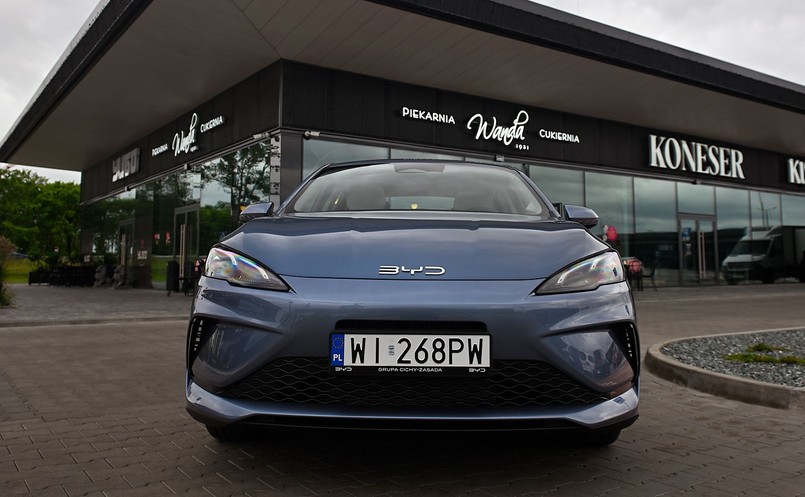 Nowy BYD Seal 5 DM-i
