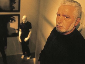 Paco Rabanne, a divattervező, aki a hatvanas évek óta hirdette, hogy túlságosan megalkuvóak vagyunk a divatban