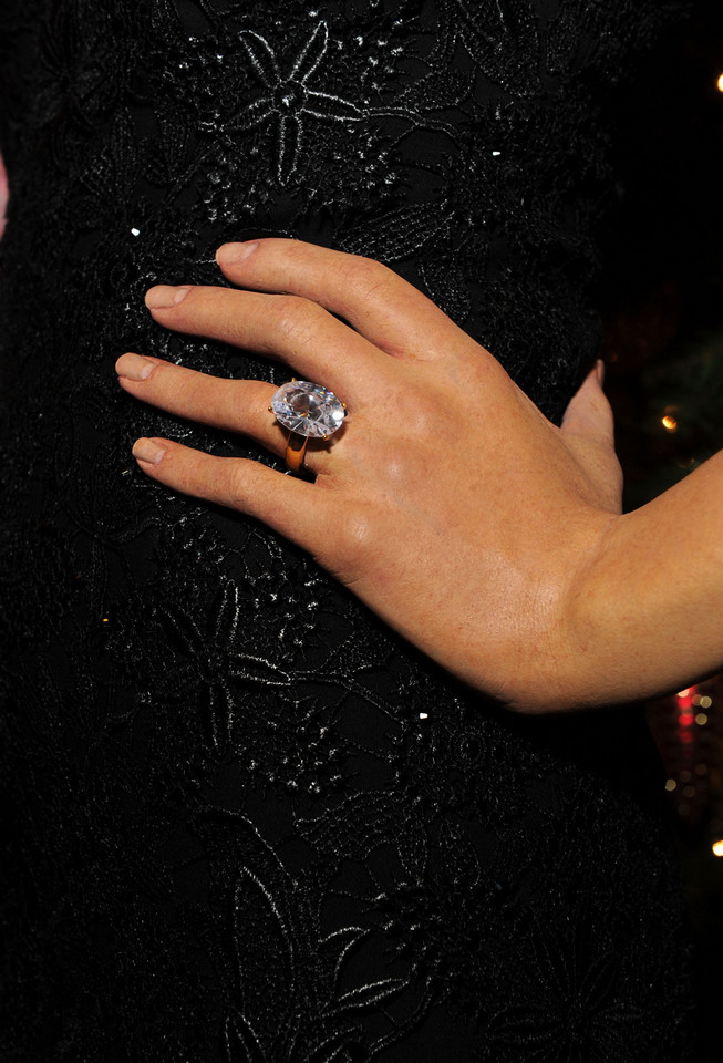 Woskowa dłoń Jennifer Aniston / fot. Getty Images