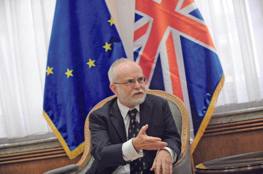 BIO NA PARASTOSU: Britanski ambasador Denis Kif