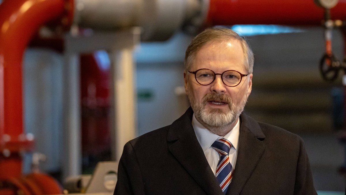Czechy rezygnują z rosyjskiej ropy i stają się niezależne dzięki rurociągowi Transalpejskiemu [Źródło: PAP]