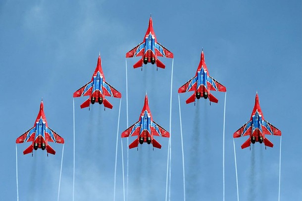 Rehearsal of 2016 Aviadarts airshow in Ryazan, Russia