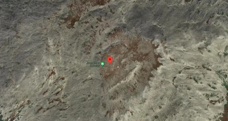 Położenie Jamantau na zdjęciach z Google Maps