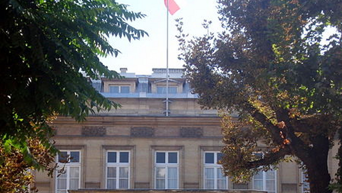 Polska ambasada w Paryżu, mieszcząca się w zabytkowym pałacu z ogrodem z XVIII wieku, przechodzi pierwszą od ponad pół wieku generalną renowację. W zbudowanej przez księżną Monako rezydencji bywali niegdyś wielcy artyści, jak Chopin, Liszt czy Balzak.