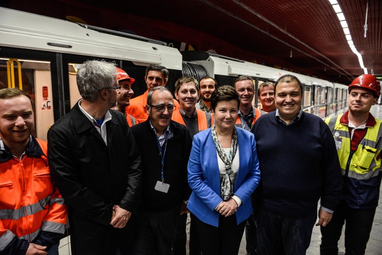 Prezydent Warszawy Hanna Gronkiewicz-Waltz i wiceprezydent Warszawy Jacek Wojciechowski na stacji Rondo Daszyńskiego w Warszawie