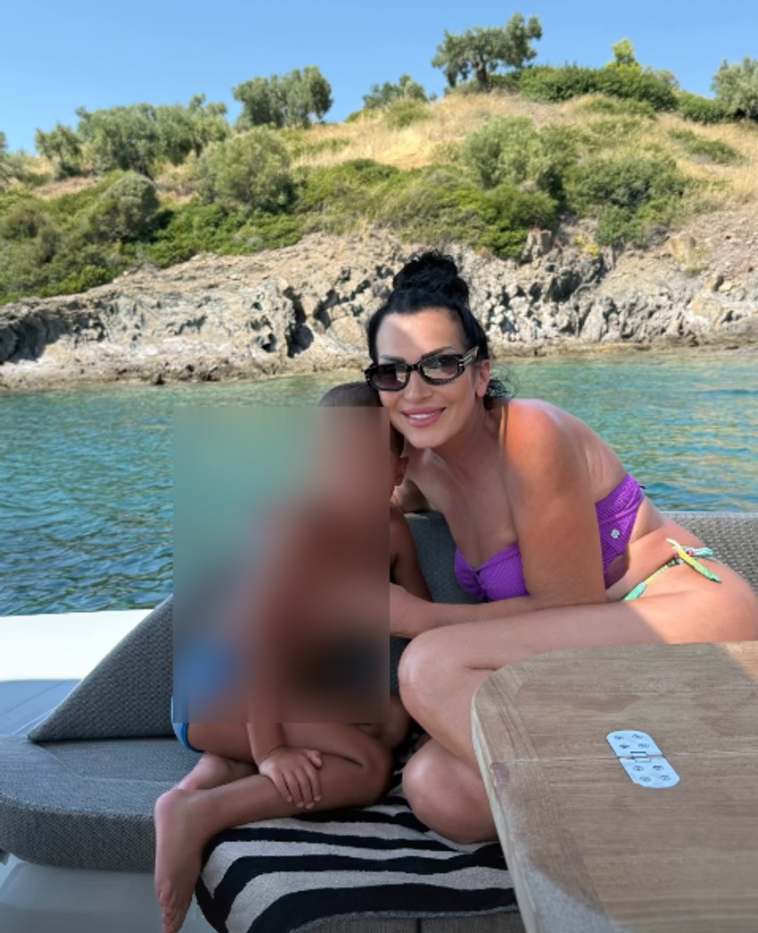 Goca Božinovska u bikiniju