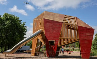 Wrocław dla dzieci. 540 placów zabaw i kolejne w drodze