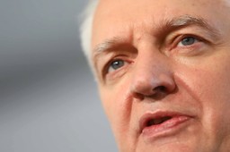 Jarosław Gowin o Polskim Ładzie: Rzeczywiście większość zyska, ale tylko na papierze [WYWIAD]