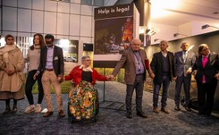 Wystawa Ochojskiej o pushbackach wywołała burzę. Ostra krytyka ze strony PiS