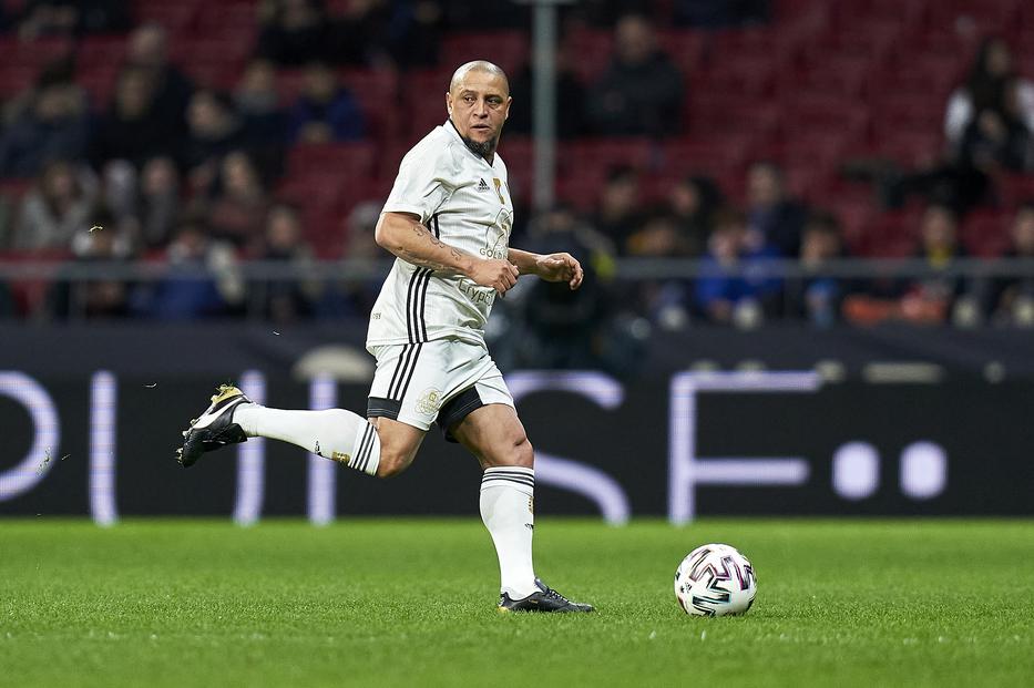 A Real Madridban Remekel Roberto Carlos Magyar Fia Blikk