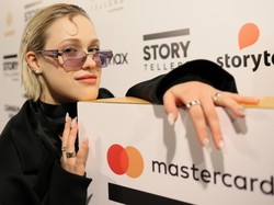 Mistrzyni modowych prowokacji: Stylizacyjne poczynania Heleny Englert na festiwalu Off Camera [FOTO]