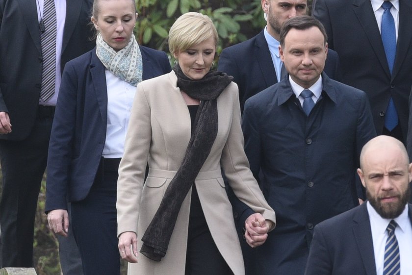 Prezydent Andrzej Duda posadził Dąb Pamięci