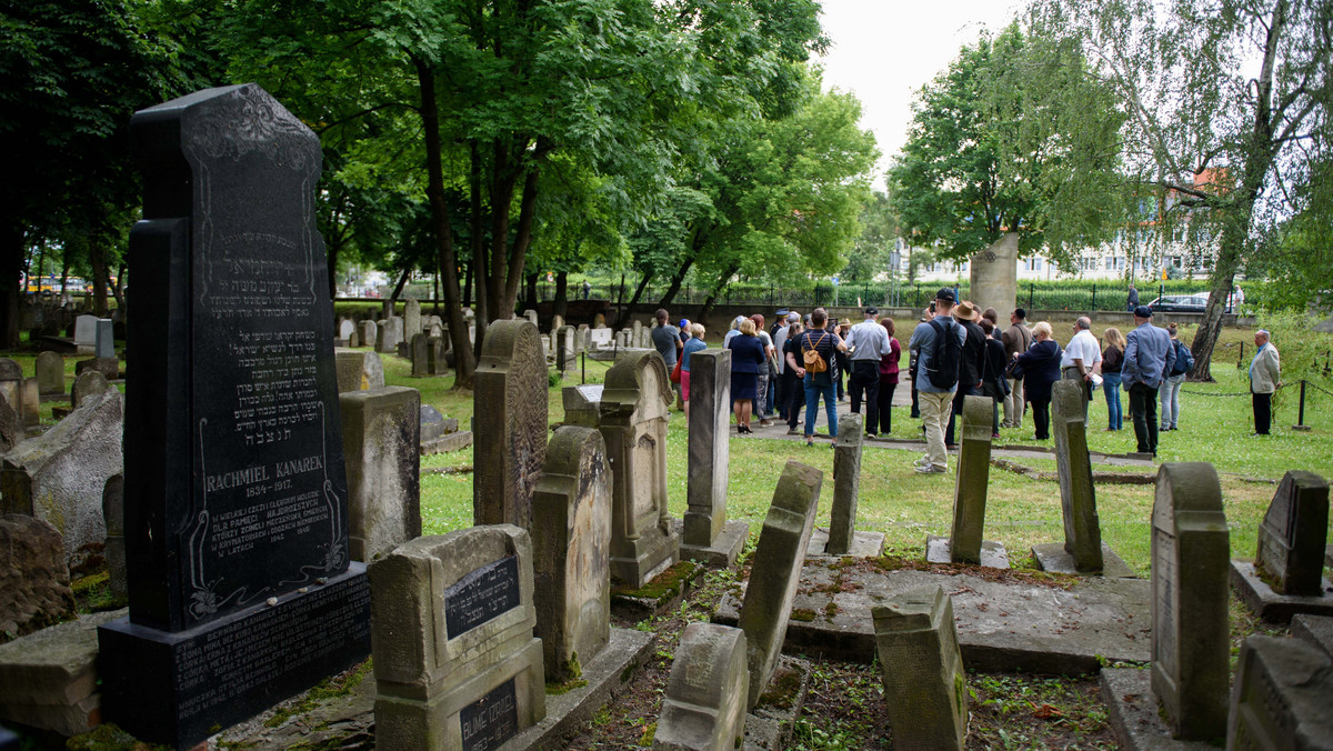 24. Dni Pamięci Żydów Galicyjskich Galicjaner Sztetl potrwają od najbliższej środy do 14 lipca. Jednym z głównych wydarzeń tegorocznego festiwalu żydowskiego będzie ekonsekracja odnowionego cmentarza żydowskiego w Tarnowie.