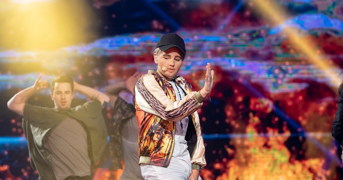 Twoja Twarz Brzmi Znajomo Justin Bieber "Twoja Twarz Brzmi Znajomo": Honorata Skarbek jako Justin Bieber