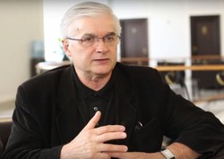 Cimoszewcz: Postawienie Tuska przed Trybunałem Stanu jest prawdopodobne. PiS nie będzie miało zahamowań