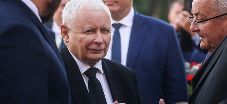 "Niech Kaczyński sam zaadoptuje jakieś dziecko". Prezes PiS-u jeździ po Polsce z dobrymi radami dla kobiet