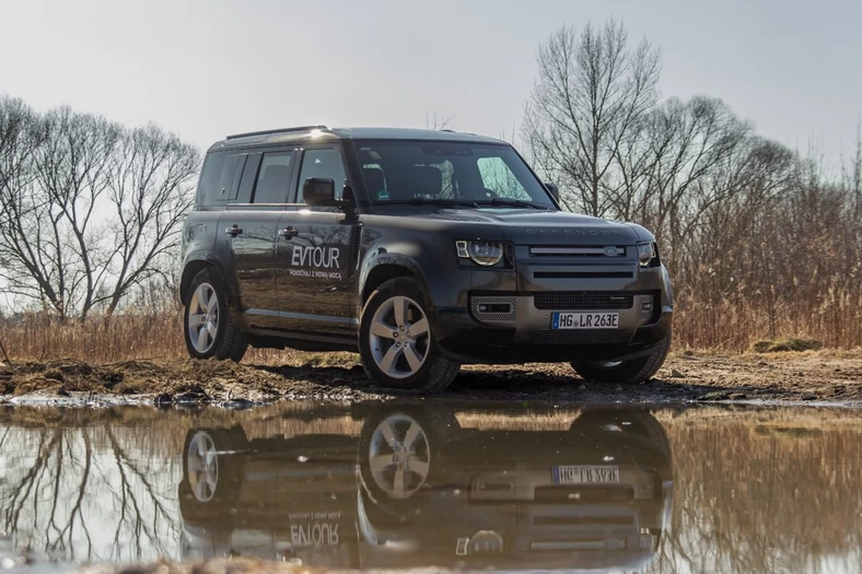 Land Rover Defender PHEV