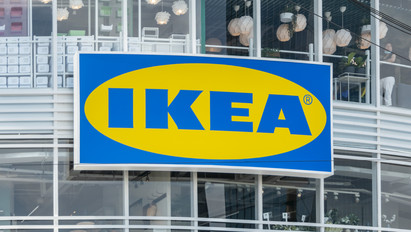 Tömeghisztéria az Ikeában: kétségbeesve menekültek az áruházba zárt vásárlók