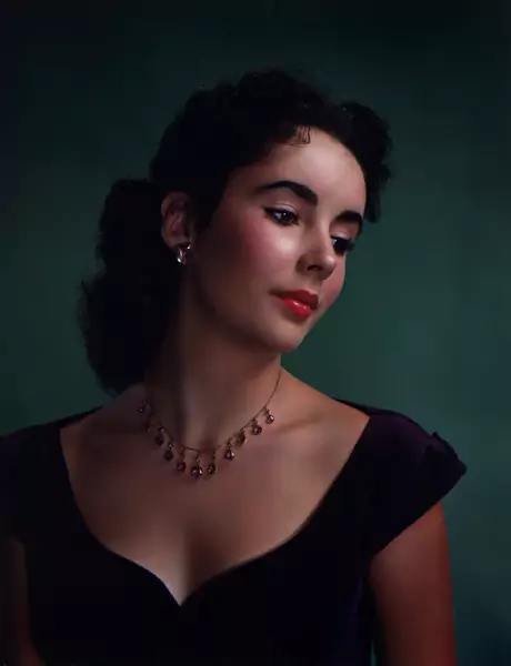 16-letnia Elizabeth Taylor Fot. Clarence Sinclair Bull/John Kobal Foundation