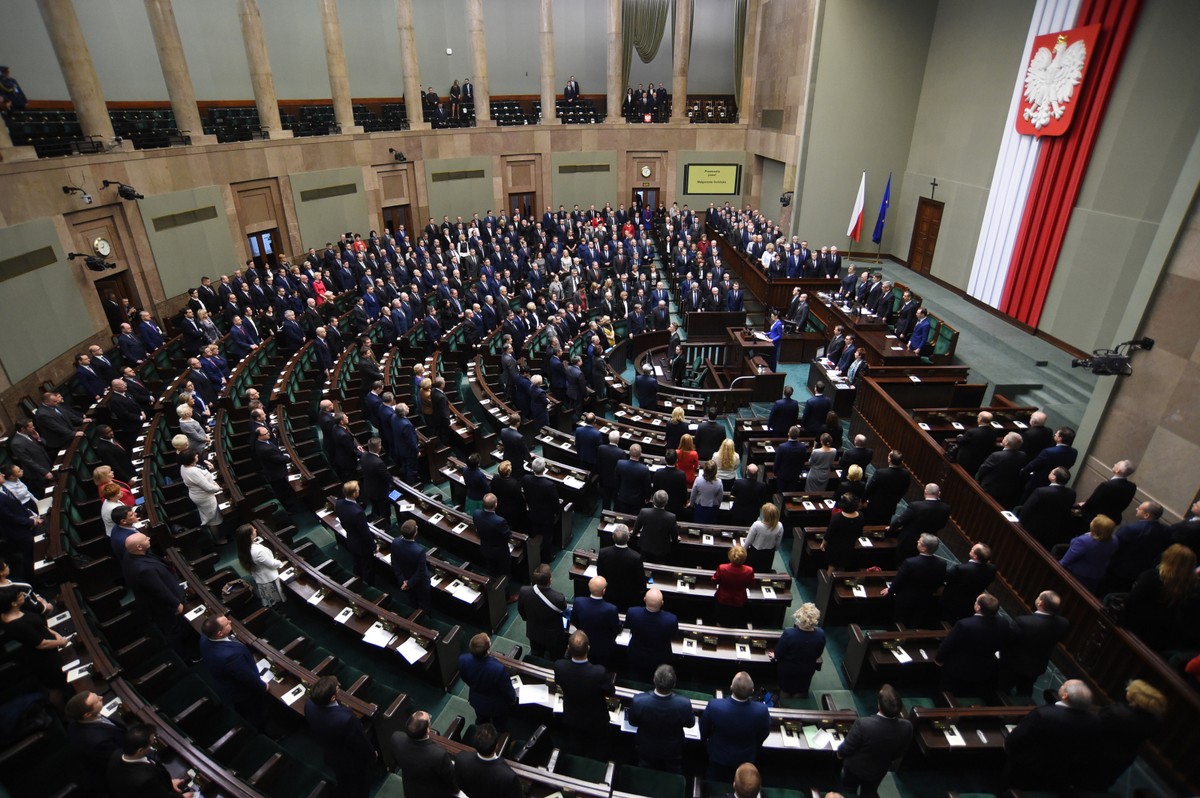 Cztery poprawki złożył klub PiS
