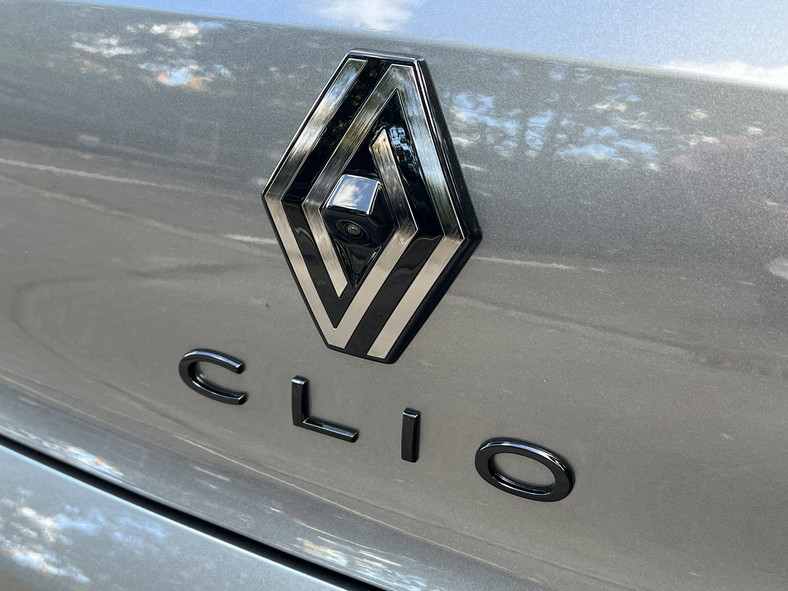 Renault Clio 2023 po liftingu