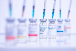 Rosja proponuje Sputnik V zagranicznym dyplomatom