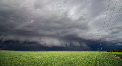 Nadciąga pogodowy armagedon. Alerty w 9 województwach. Trzeba na siebie uważać!