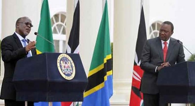Tanzania President John Magufuli (left) and Kenya President Uhuru Kenyatta (right)
