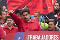 Wenezuelski przywódca protestów oddaje się w ręce policji