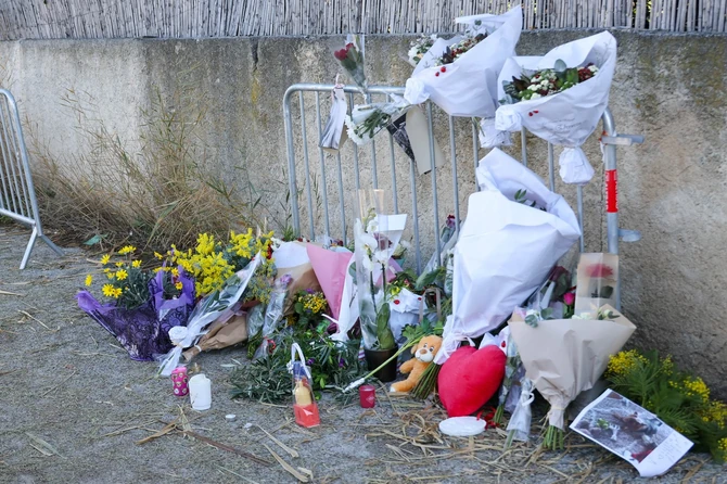 Sen Trope se oprašta od Brižit Bardo