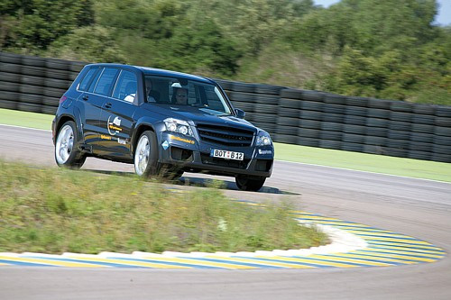 High Speed - Testujemy najszybsze suv-y na świecie. TechArt Cayenne kontra Brabus GLK