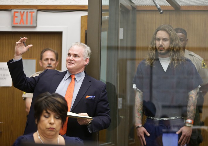 Tim Lambesis na ławie oskarżonych