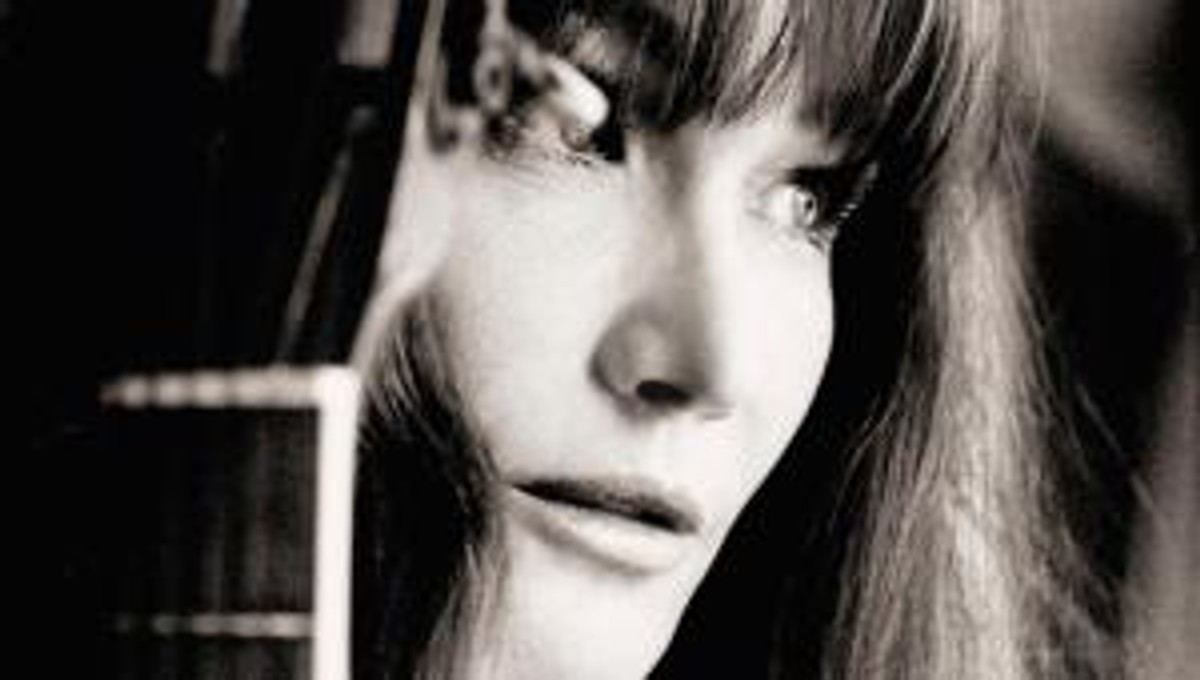 Carla Bruni "Little French Songs" - recenzja