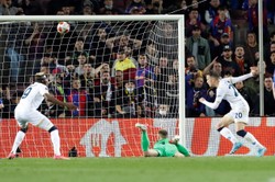 Zieliński strzelił gola na Camp Nou. Barcelona nie dała rady Napoli [WIDEO]