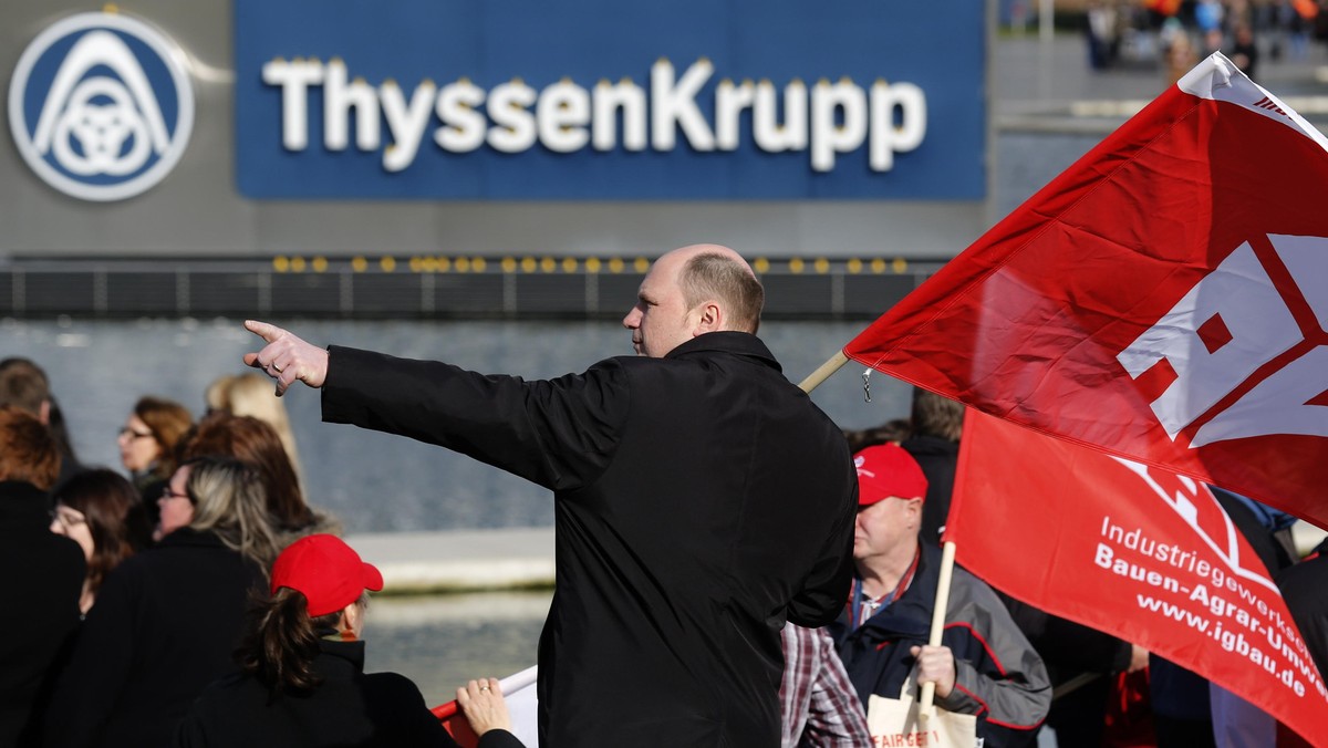 W Essen wrze. Rada zakładowa ThyssenKrupp ogłosiła przeniesienie produkcji m.in. do Polski. Nie zgadzają się na to pracownicy niemieckiego koncernu.