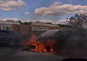 Požar automobil